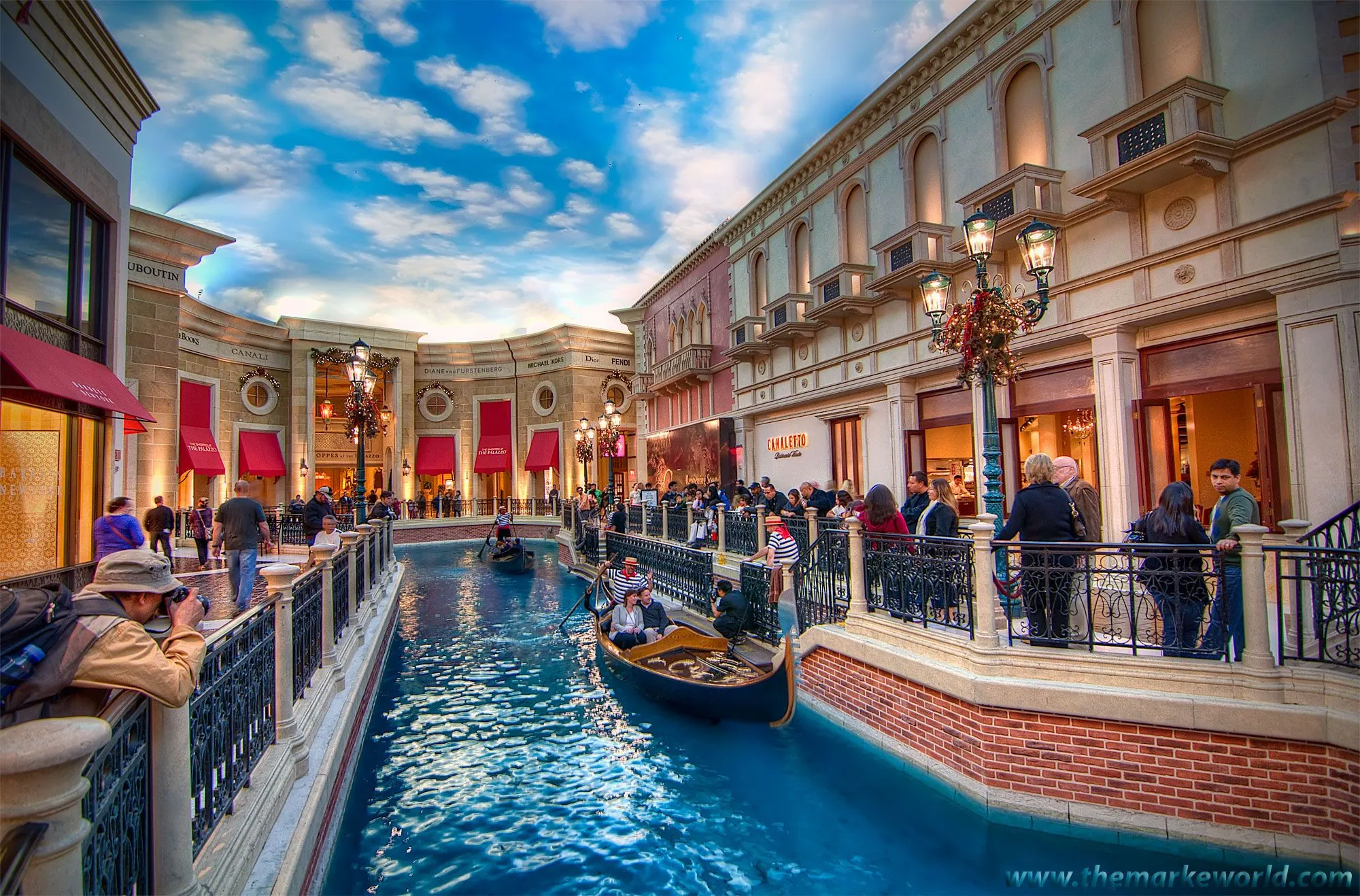 Casino resort planning for a coastal hotel stay
